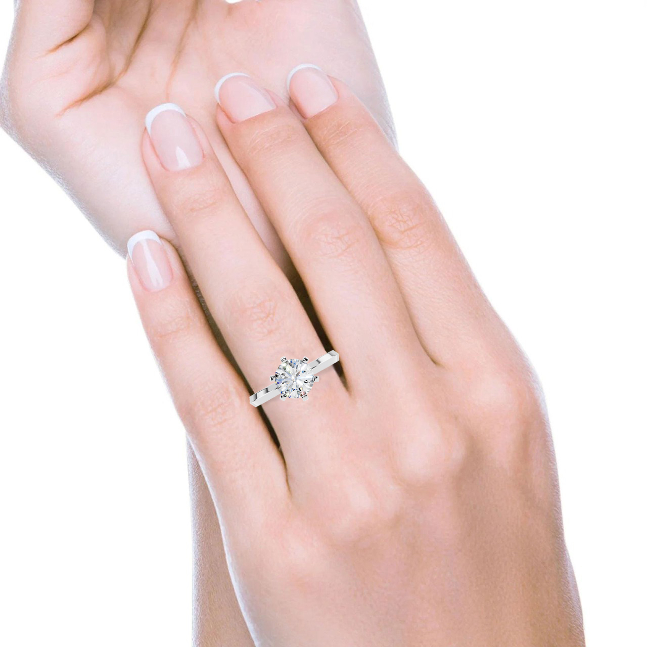 anello-solitario-0-50-ct-h-vs2-indossato-mano