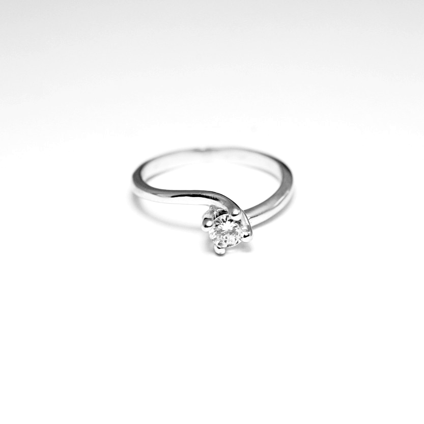 anello-solitario-valentino-0-20-carati-colore-d-purezza-vvs1-3
