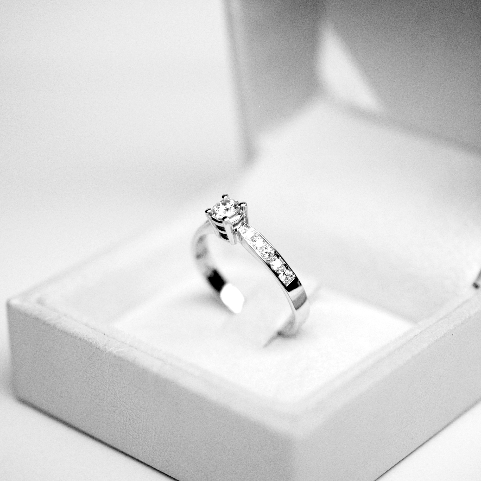 anello-fidanzamento-roma-0-50-d-if-gia-matrimonio