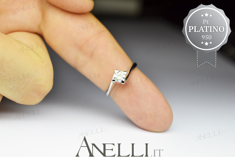 Platino con Diamante 0.45 colore D purezza VVS1-3