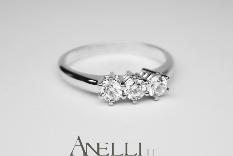 Trilogy con Diamanti 0,60 carati F-IF2 Trilogy con Diamanti 0,60 carati F-IF2