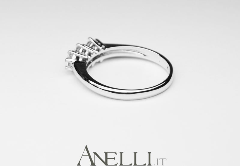 Trilogy con Diamanti 0,60 carati F-IF8 Trilogy con Diamanti 0,60 carati F-IF8