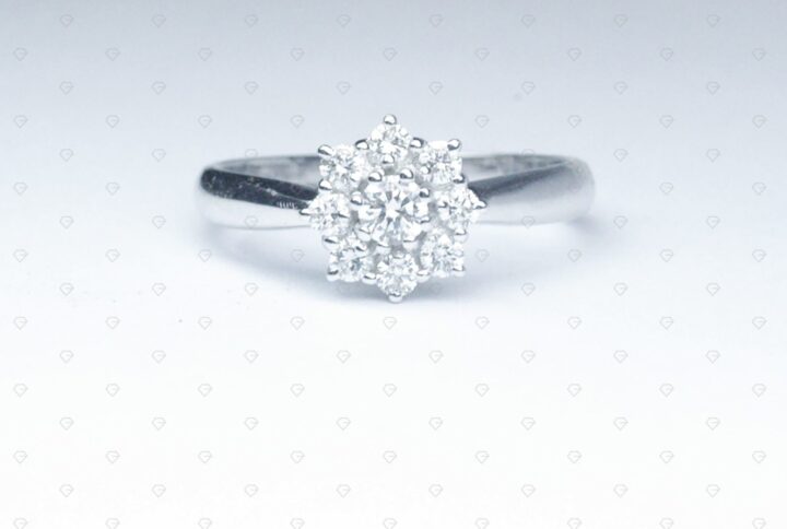 anello-a-fiore-con-diamanti-1