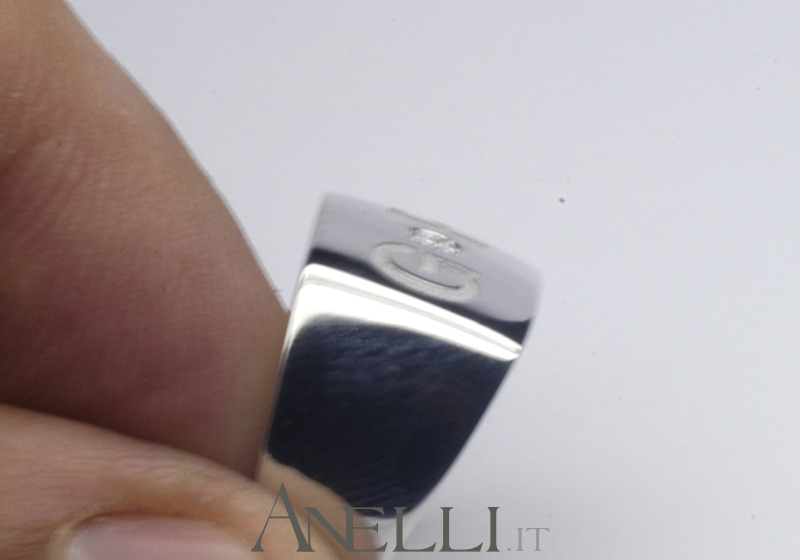 anello-da-uomo-in-oro-bianco-e-diamante-5 anello-da-uomo-in-oro-bianco-e-diamante-5