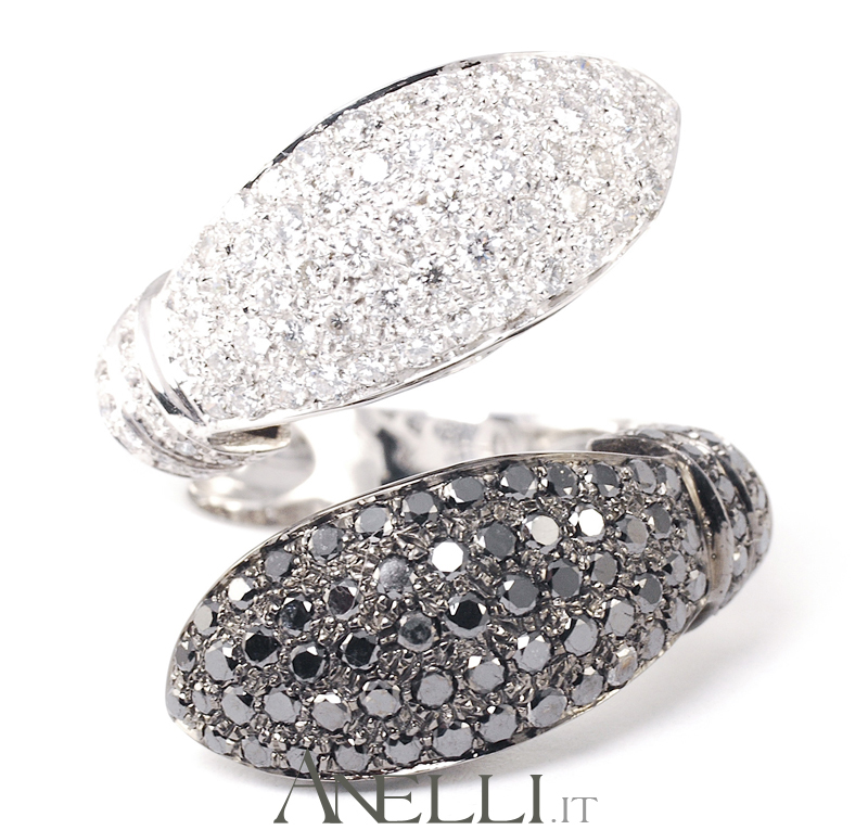 anello-pave-diamanti-bianchi-neri-1 anello-pave-diamanti-bianchi-neri-1
