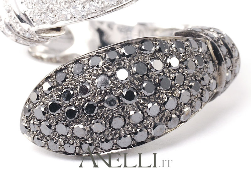 anello-pave-diamanti-bianchi-neri-6 anello-pave-diamanti-bianchi-neri-6