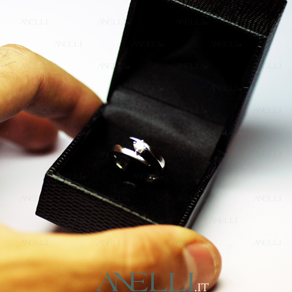 anello-solitario-0-28-carati-colore-f-purezza-massima-2 anello-solitario-0-28-carati-colore-f-purezza-massima-2