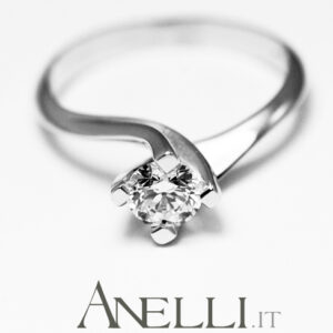 anello-solitario-0-38-carati-colore-f-purezza-vvs1-5