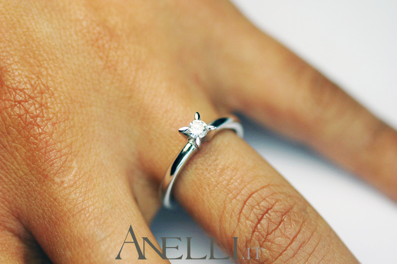 anello-solitario-016-carati-2 anello-solitario-016-carati-2
