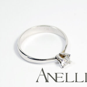 anello-solitario-classico-0-30-carati-1_copy