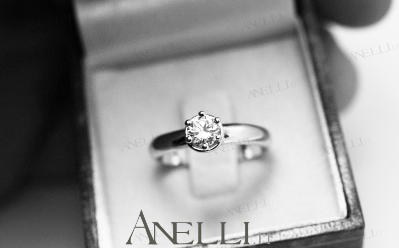 anello-solitario-con-diamante-di-0-32-f-vs1-3 anello-solitario-con-diamante-di-0-32-f-vs1-3