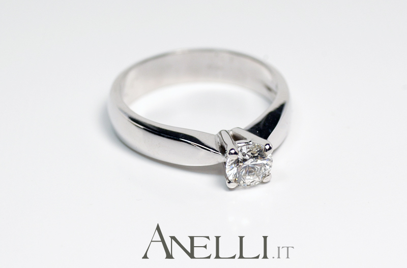 anello-solitario-di-mezzo-carato-g-vs1-8 anello-solitario-di-mezzo-carato-g-vs1-8