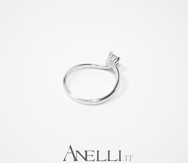 anello-solitario-valentino-0-16-carati-6 anello-solitario-valentino-0-16-carati-6
