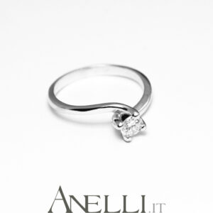anello-solitario-valentino-0-20-carati-colore-d-purezza-vvs1-10_2