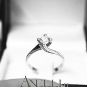 anello-solitario-valentino-0-45-carati-f-vvs1-1
