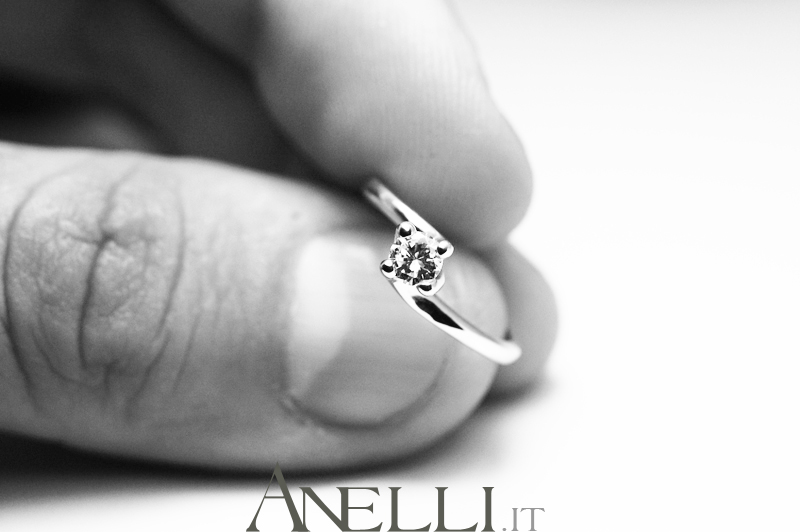 anello-solitario-valentino-020-g-vs1-7 anello-solitario-valentino-020-g-vs1-7
