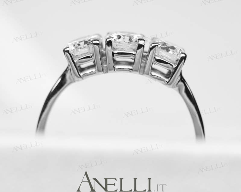 anello-trilogy-1-carato-f-vs1-4 anello-trilogy-1-carato-f-vs1-4