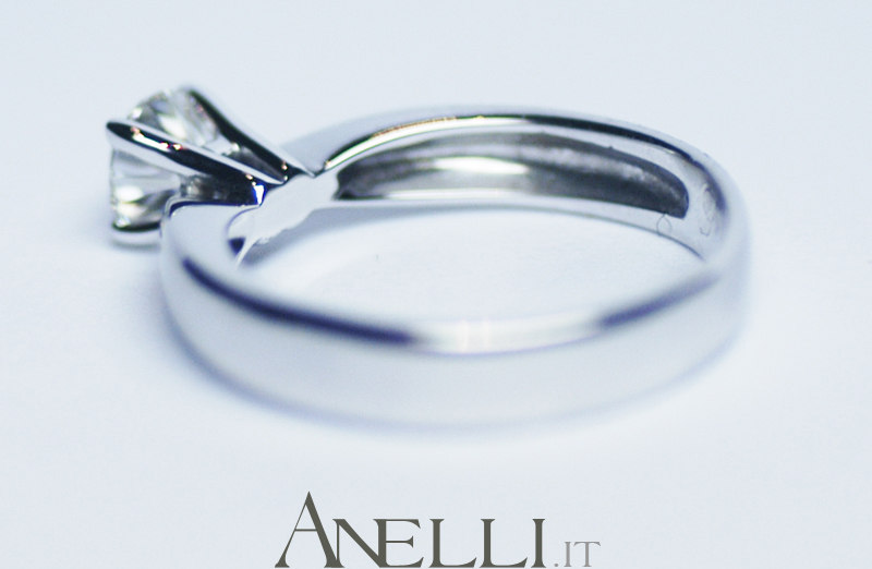 anello_con_diamante_0_45_carati_colore_e_purezza_vvs1-6