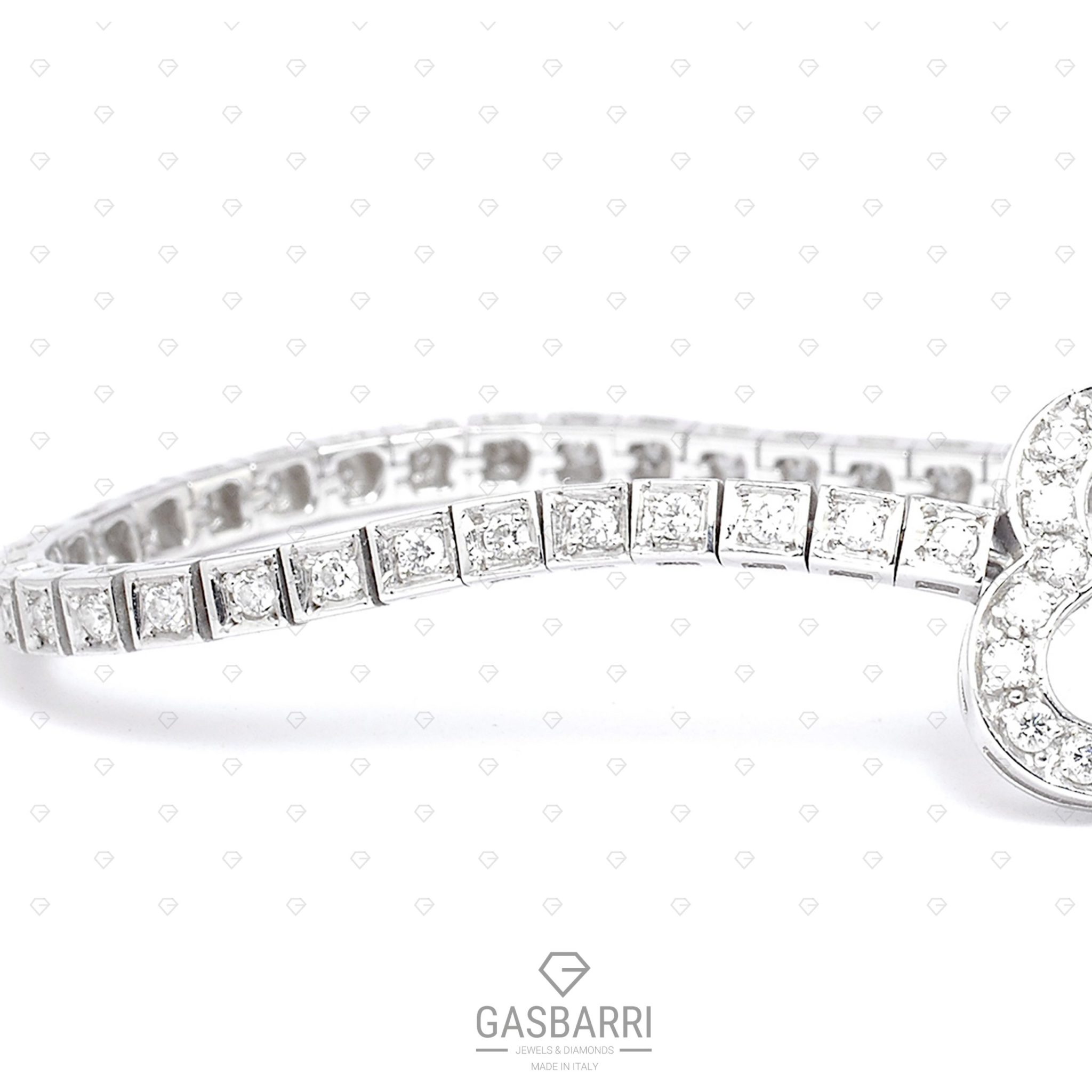 bracciale-tennis-a-cuore-di-3-carati-4 bracciale-tennis-a-cuore-di-3-carati-4