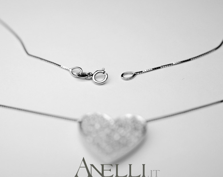 ciondolo-a-cuore-diamanti-7 ciondolo-a-cuore-diamanti-7