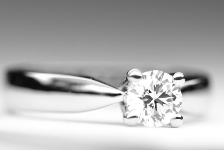 diamante-solitario-1-scaled