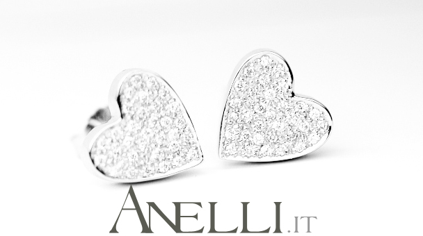 orecchini-con-cuori-a-pave-di-diamanti-7_1 orecchini-con-cuori-a-pave-di-diamanti-7_1