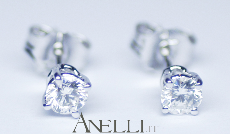 orecchini-punto-luce-0-40-carati-g-vs1-1 orecchini-punto-luce-0-40-carati-g-vs1-1