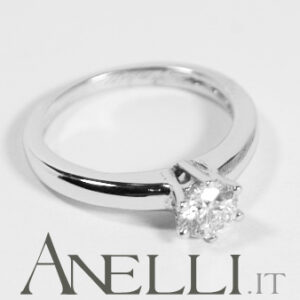 solitario-classico-con-diamante-di-0-40-carati-f-vs1-5