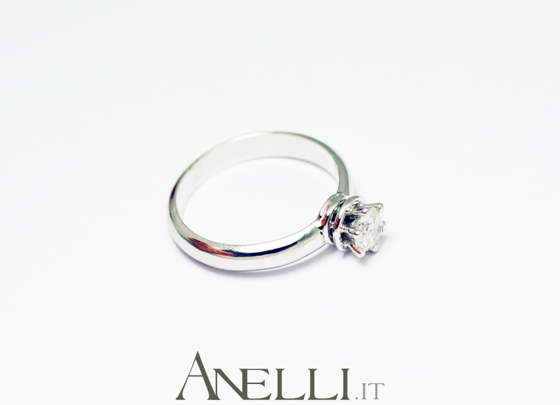 solitario-con-diamante-0-40-carati-colore-f-purezza-vvs1-14_1 solitario-con-diamante-0-40-carati-colore-f-purezza-vvs1-14_1