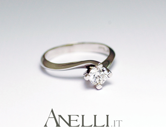 solitario-con-diamante-0-40-carati-h-vs2-15