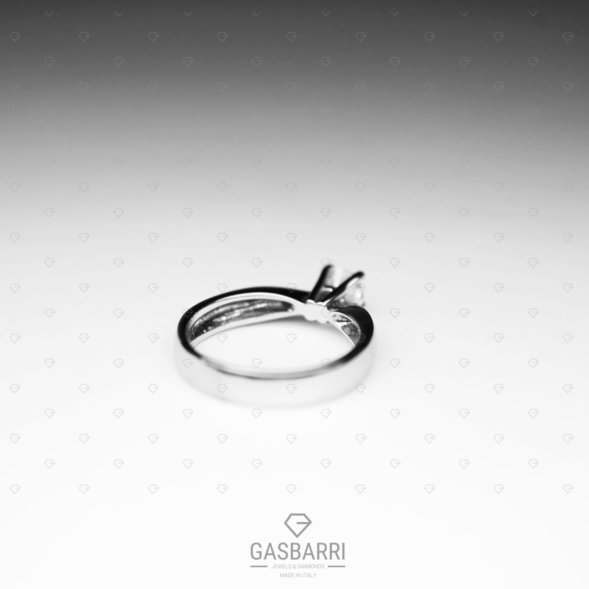 solitario-con-diamante-da-mezzo-carato-colore-f-purezza-vvs1-10