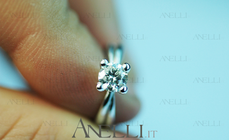 solitario-con-diamante-di-0-80-carati-colore-d-purezza-vs1-4 solitario-con-diamante-di-0-80-carati-colore-d-purezza-vs1-4