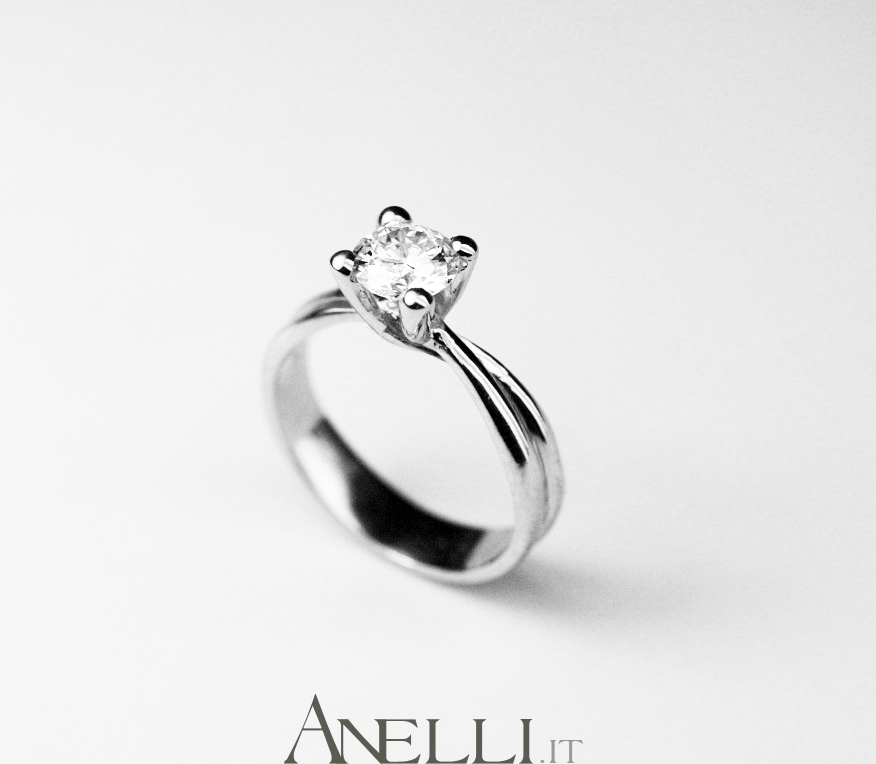 solitario-da-anniversario-con-diamante-di-0-80-carati-f-vs1-9 solitario-da-anniversario-con-diamante-di-0-80-carati-f-vs1-9
