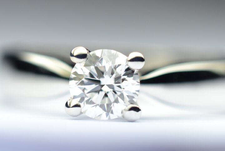 solitario-diamante-di-0-38-carati-colore-f-purezza-if