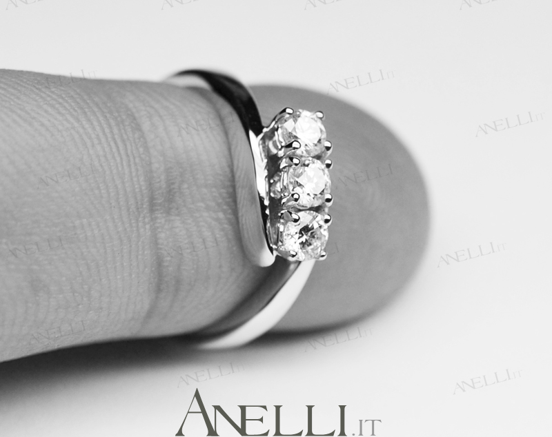 trilogy-delfini-diamanti-11 trilogy-delfini-diamanti-11